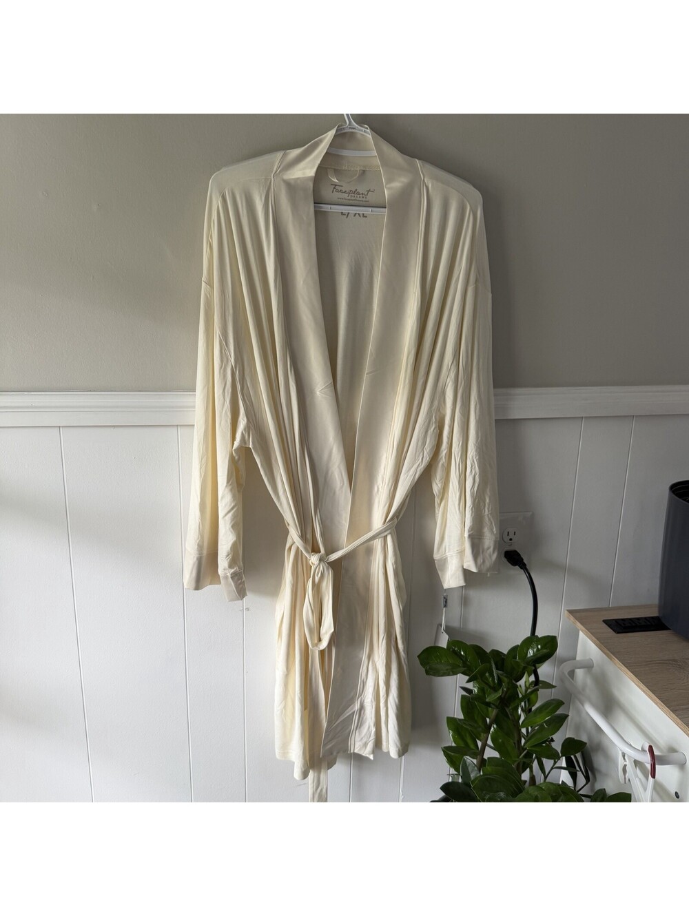 Faceplant Dreams Bamboo Kimono Robe - Ivory, L/XL NWT